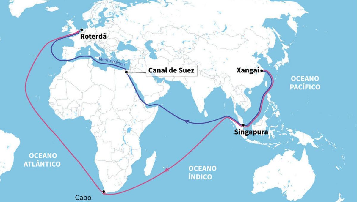 El Canal de Suez es la vía de navegación artificial más larga del mundo, inaugurada en 1869, y es un punto vital para el comercio global, ya que conecta Europa y Asia y por él circula el 12% del comercio mundial de mercancías El Canal de Suez es la vía de navegación artificial más larga del mundo, inaugurada en 1869, y es un punto vital para el comercio global, ya que conecta Europa y Asia y por él circula el 12% del comercio mundial de mercancías