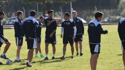 El dilema de la Lepra: cambia o repite equipo ante Almagro