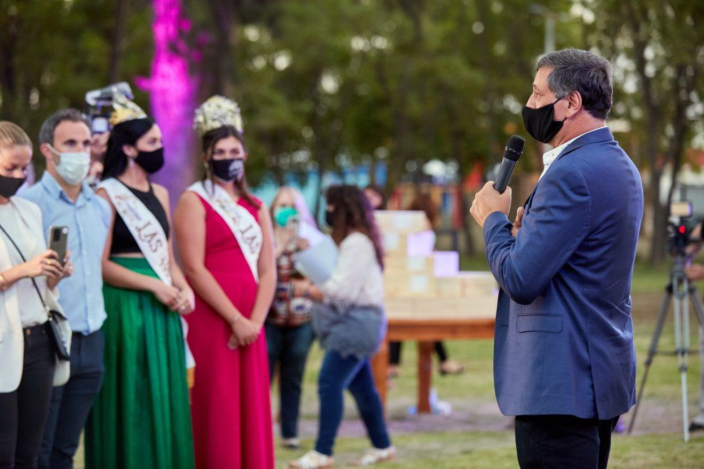 El intendente Daniel Orozco inaugurará en los festejos de los 150 años de Las Heras la remodelada plaza Marcos Burgos.