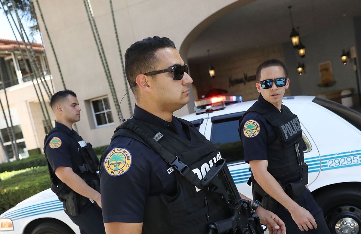 La policía de Florida no le da tregua a los inmigrantes ilegales.