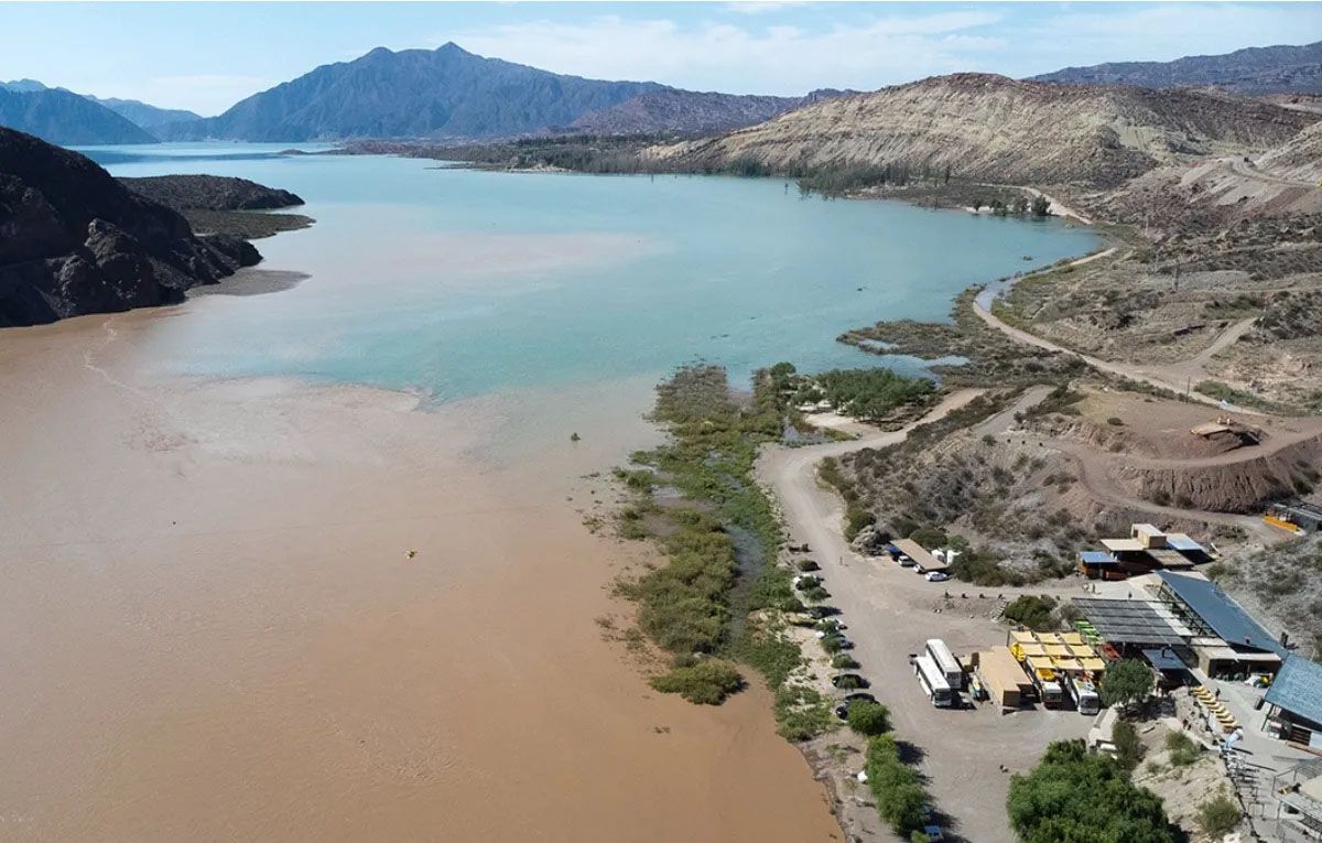 Obras públicas es uno de los ejes del proyecto de Jorge Tanús para el uso de los millones de Portezuelo del Viento.