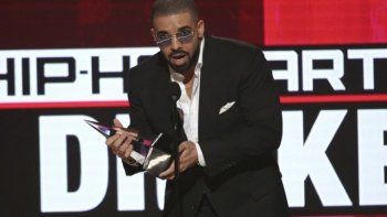 AMA: Drake y Bieber triunfaron