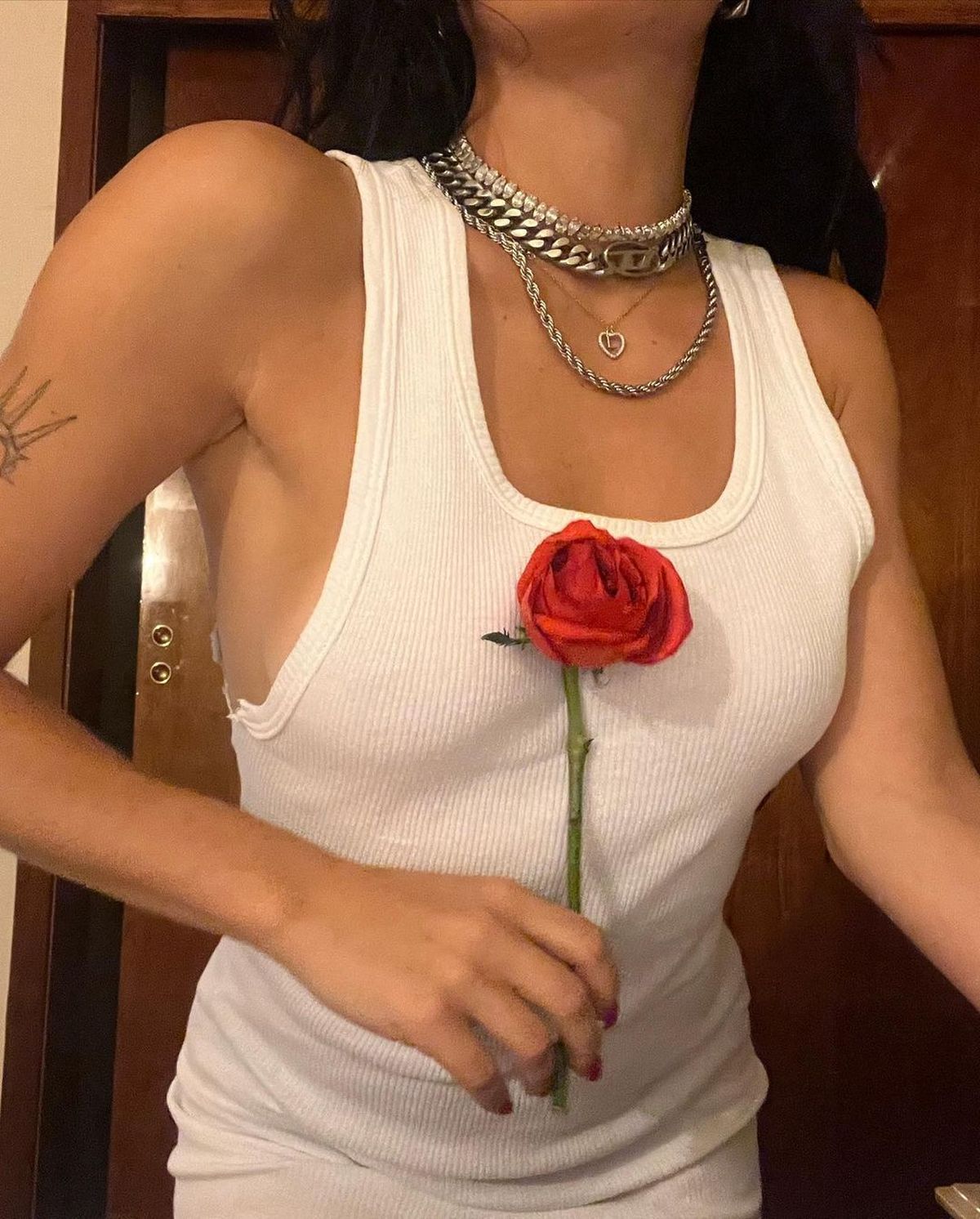 Lali Espósito es la reina de la primavera con su vestidito ultra ceñido. Lali Espósito es la reina de la primavera con su vestidito ultra ceñido.