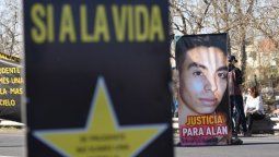 Alan Villouta tenía 21 años. En la madrugada del 26 de agosto del 2017 fue atropellado cuando cruzaba el Acceso Sur a la altura de La Barraca, en Guaymallén.