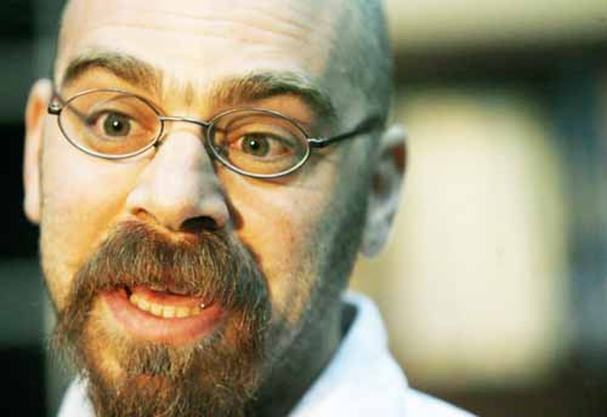 "Cuando hay algo judío, siempre está el antisemita que aprovecha", es otra definición de Magnus. "Cuando hay algo judío, siempre está el antisemita que aprovecha", es otra definición de Magnus.