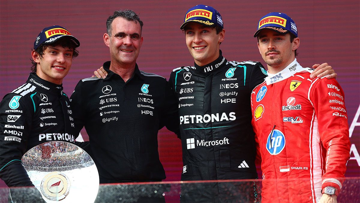 Antonelli, Russell y Leclerc festejan al final de la carrera. Antonelli, Russell y Leclerc festejan al final de la carrera.