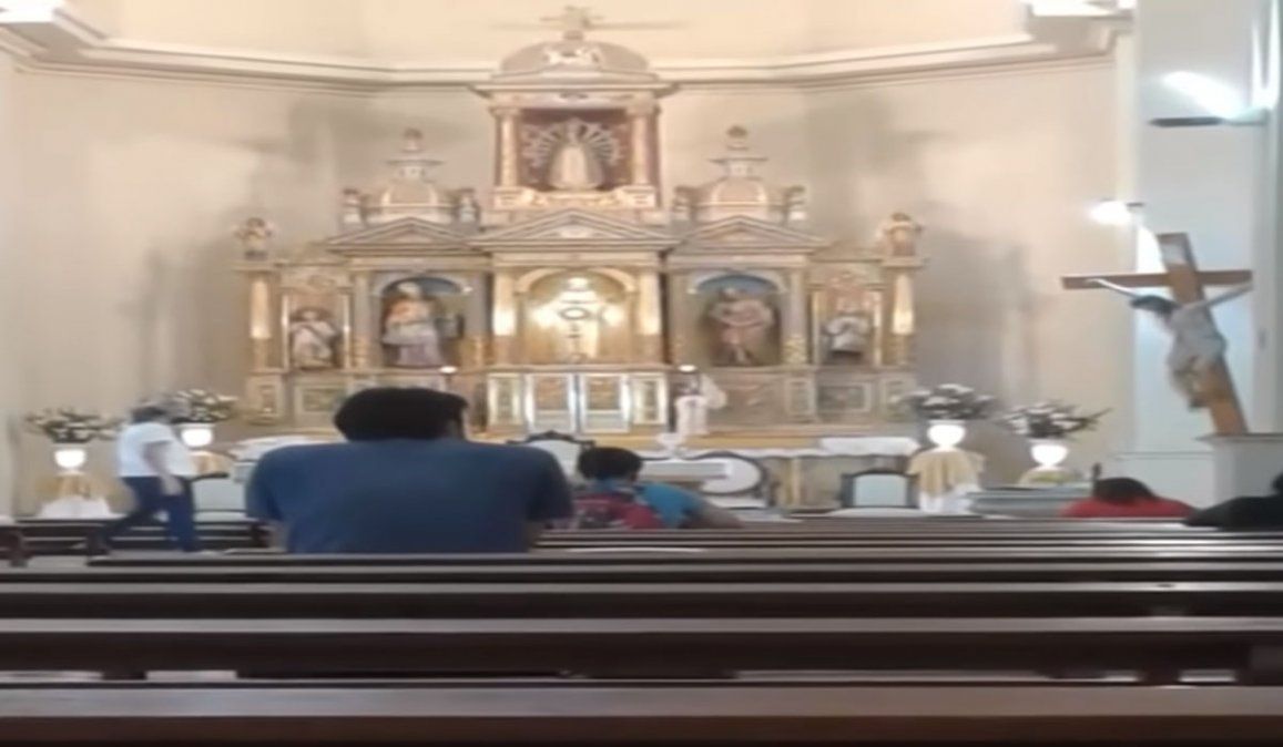 La imagen compartida de la presunta aparición de Jesús en la Basílica Nuestra Señora de Luján de Cuyo