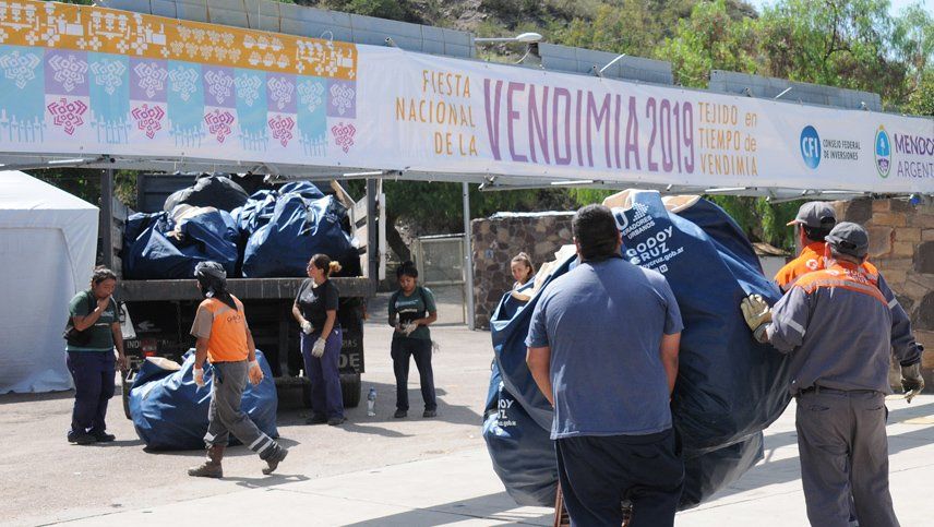 Juntaron los residuos tras los shows de la Fiesta Nacional en el Frank Romero Day