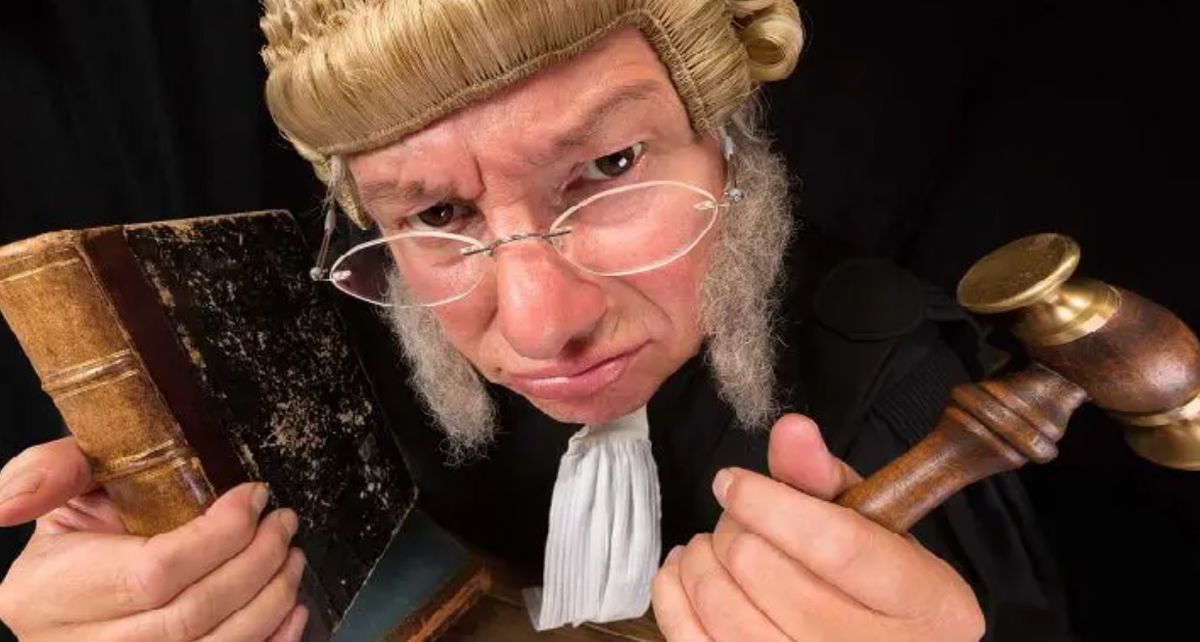 Algunas leyes aprobadas en Estados Unidos son extremadamente llamativas. Algunas leyes aprobadas en Estados Unidos son extremadamente llamativas.