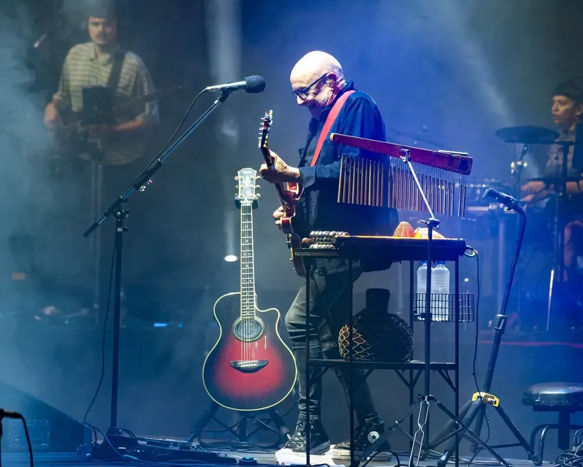 Juan Carlos Baglietto volvió a Mendoza para estar presente en una vendimia junto a Lito Vitale. Juan Carlos Baglietto volvió a Mendoza para estar presente en una vendimia junto a Lito Vitale.