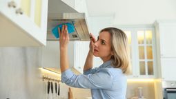 Para limpiar la cocina no se necesitan productos costosos ni raros, solo basta con algunos ingredientes comunes.  Para limpiar la cocina no se necesitan productos costosos ni raros, solo basta con algunos ingredientes comunes.