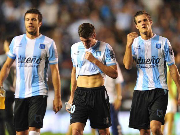 Racing visita a Arsenal y buscará volver al triunfo