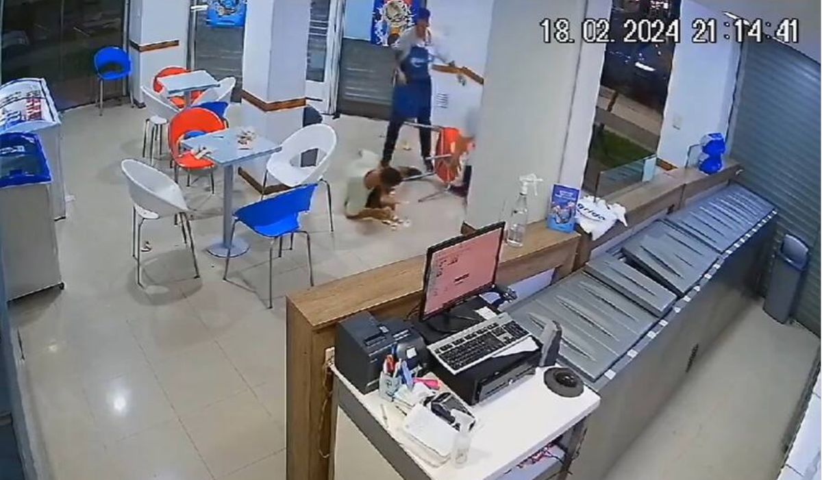 Foto ilustrativa. Dos jóvenes ingresaron a robar a una heladería y fueron reducidos por los emplados. Foto ilustrativa. Dos jóvenes ingresaron a robar a una heladería y fueron reducidos por los emplados.