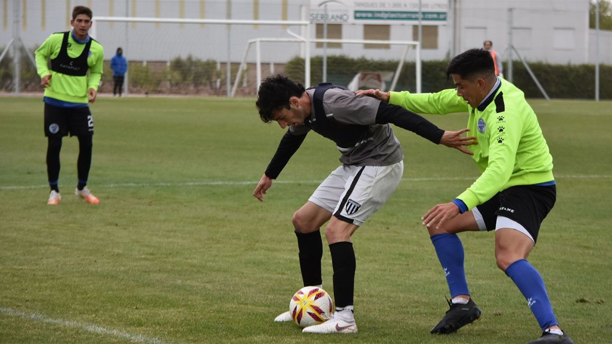 Godoy Cruz y Gimnasia quedaron a mano