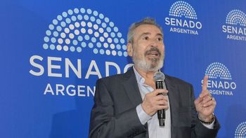 Daniel Vila y la Fundación Grupo América fueron distinguidos en el Senado de la Nación