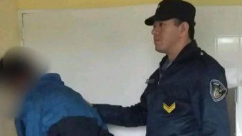 Detuvieron a un pervertido por manosear a una chica en la fila para votar