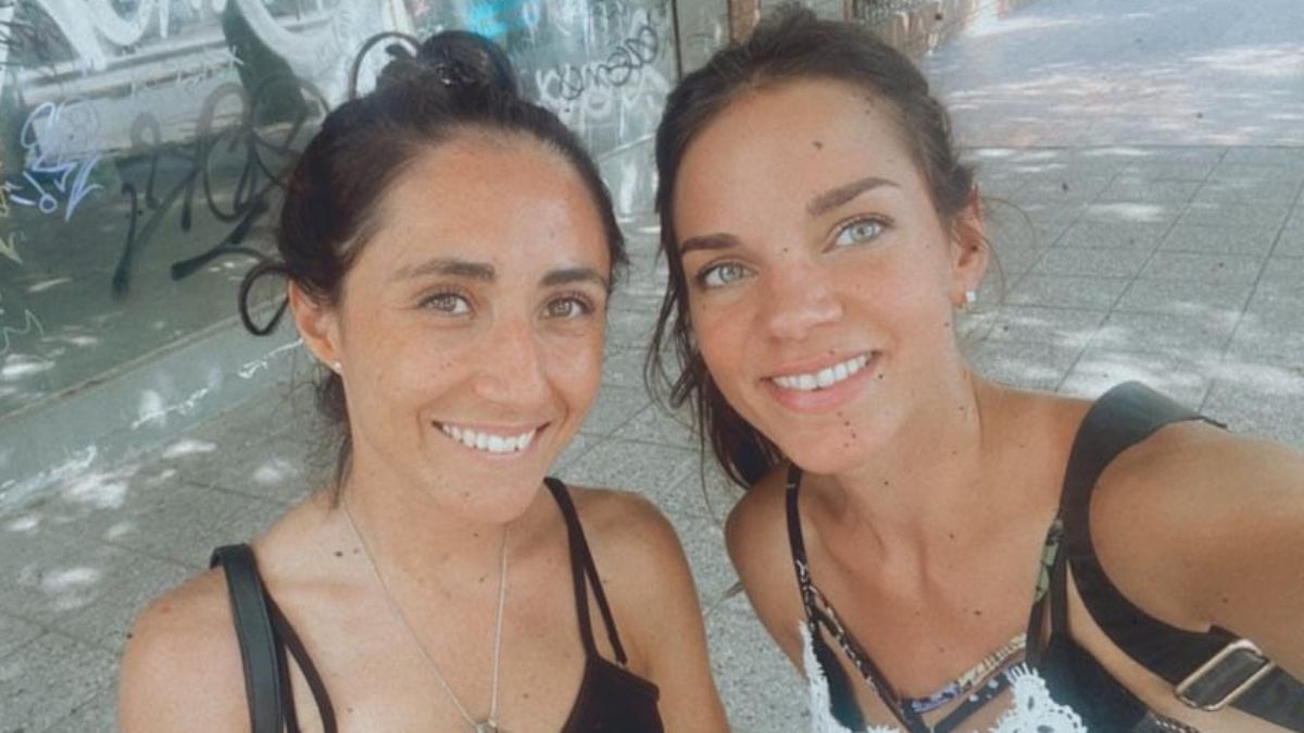 Tati Blanco y una selfie con Giuliana. Vecinas de Chacras, compartieron el viaje de los 15 a Disney y son inseparables. Giuli la eligió como testigo de casamiento por la iglesia.