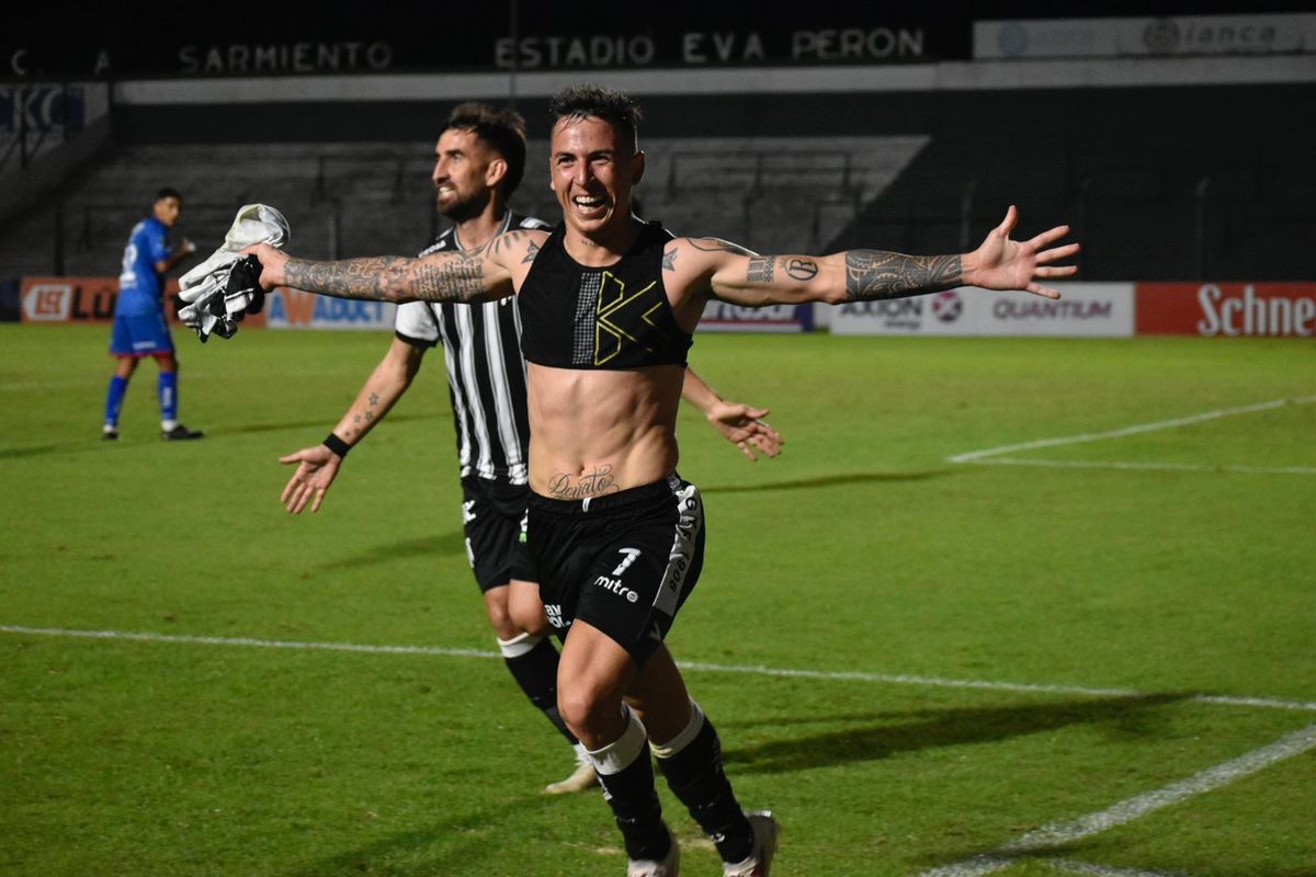 Nazareno Solís le dio una gran victoria al Lobo.