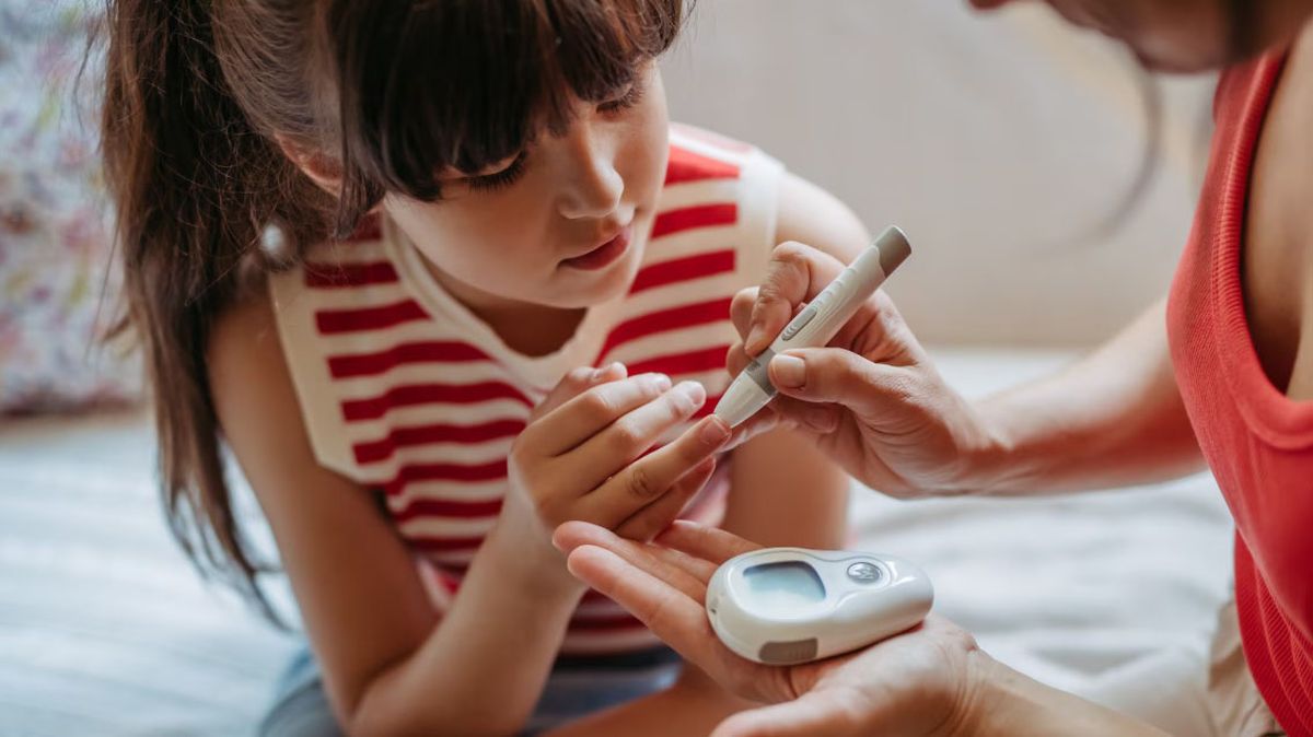 La diabetes puede ser detectada a tiempo con exámenes sencillos y en los últimos años ha aumentado en los niños La diabetes puede ser detectada a tiempo con exámenes sencillos y en los últimos años ha aumentado en los niños