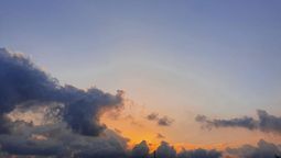 Curiosidades: el color azul del cielo suele generar muchos interrogantes.
