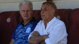 Mostaza Merlo dejó de ser el DT de Racing de Córdoba