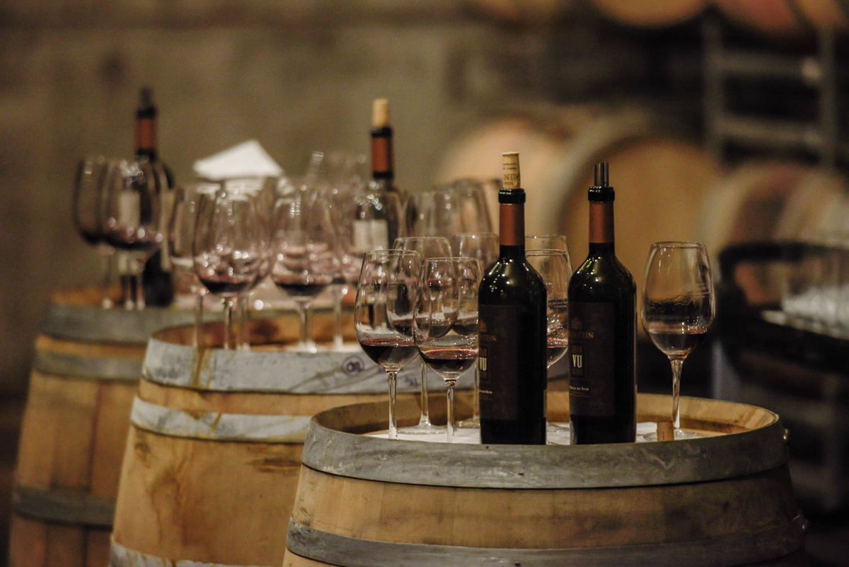 En Mendoza, los insumos para producir la botella pasaron a costar más que el propio vino.