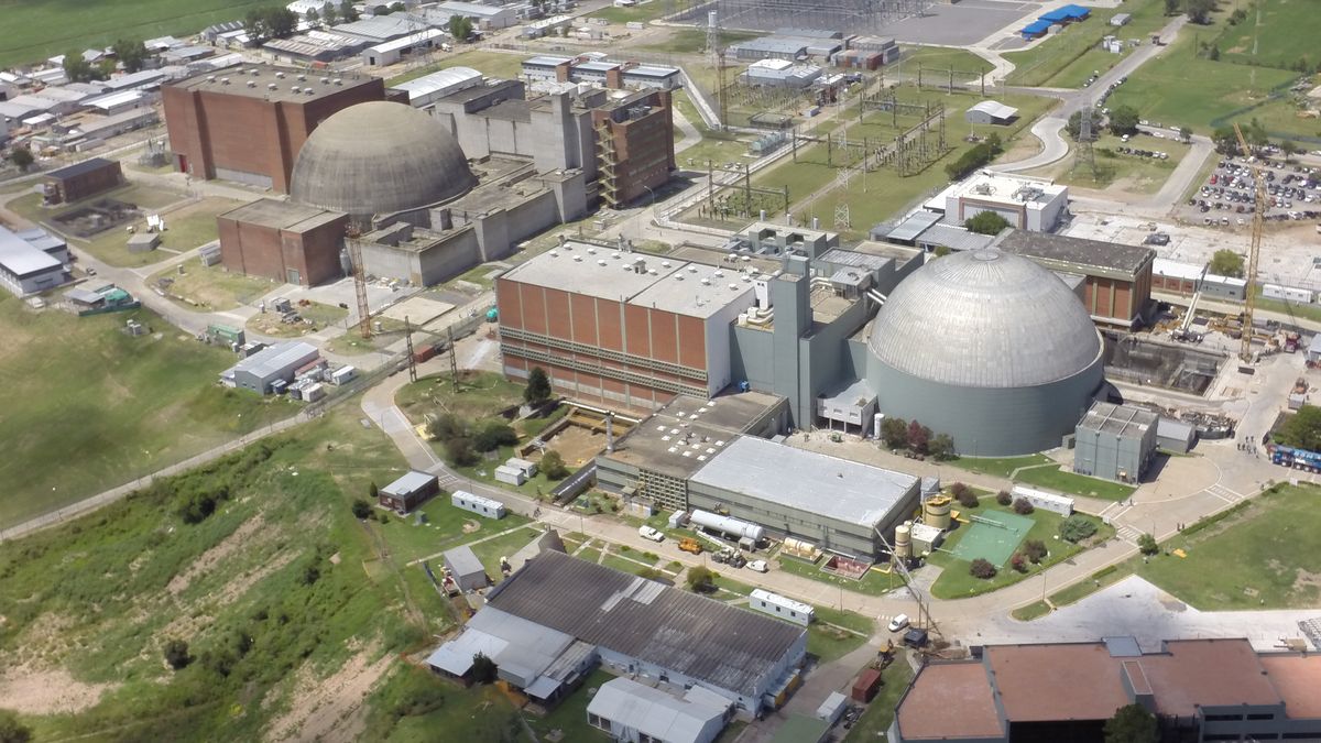 El desarrollo nuclear en Argentina se remonta a la d&eacute;cada de 1950.