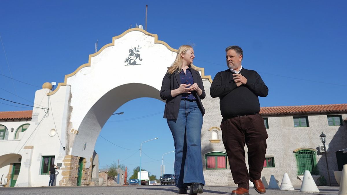 Vicegobernadores electos: Hebe Casado, de Mendoza, y Ricardo Endeiza, de San Luis. Se reunieron en el Arco Desaguadero.