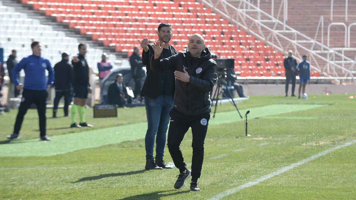 Favio Orsi y Sergio Gómez están haciendo una gran campaña en el Tomba.