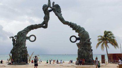 El Gobierno formalizó este miércoles la creación de un consulado en una de las playas paradisíacas más conocidas de todo el mundo: Playa del Carmen. 