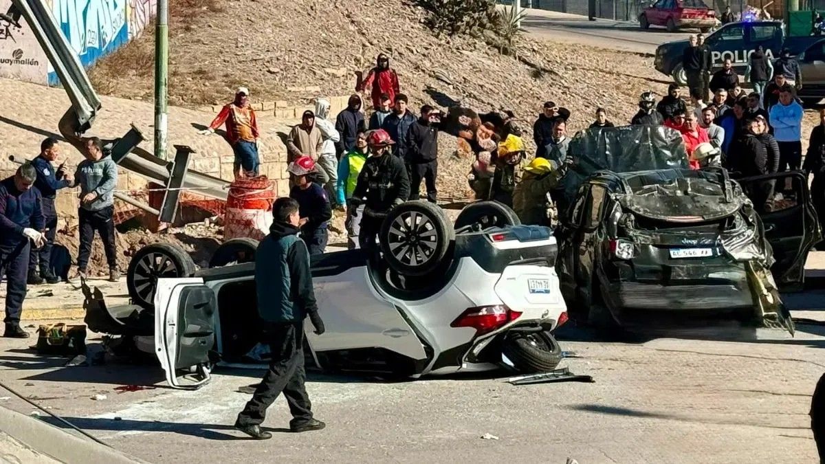 El joven acusado de haber provocado el accidente fatal del Acceso Este había obtenido su carnet hace menos de 2 meses.