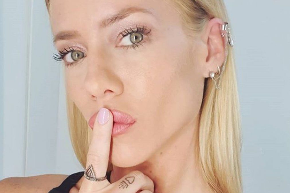 Nicole Neumann hizo topless y la compararon con Mica Viciconte.