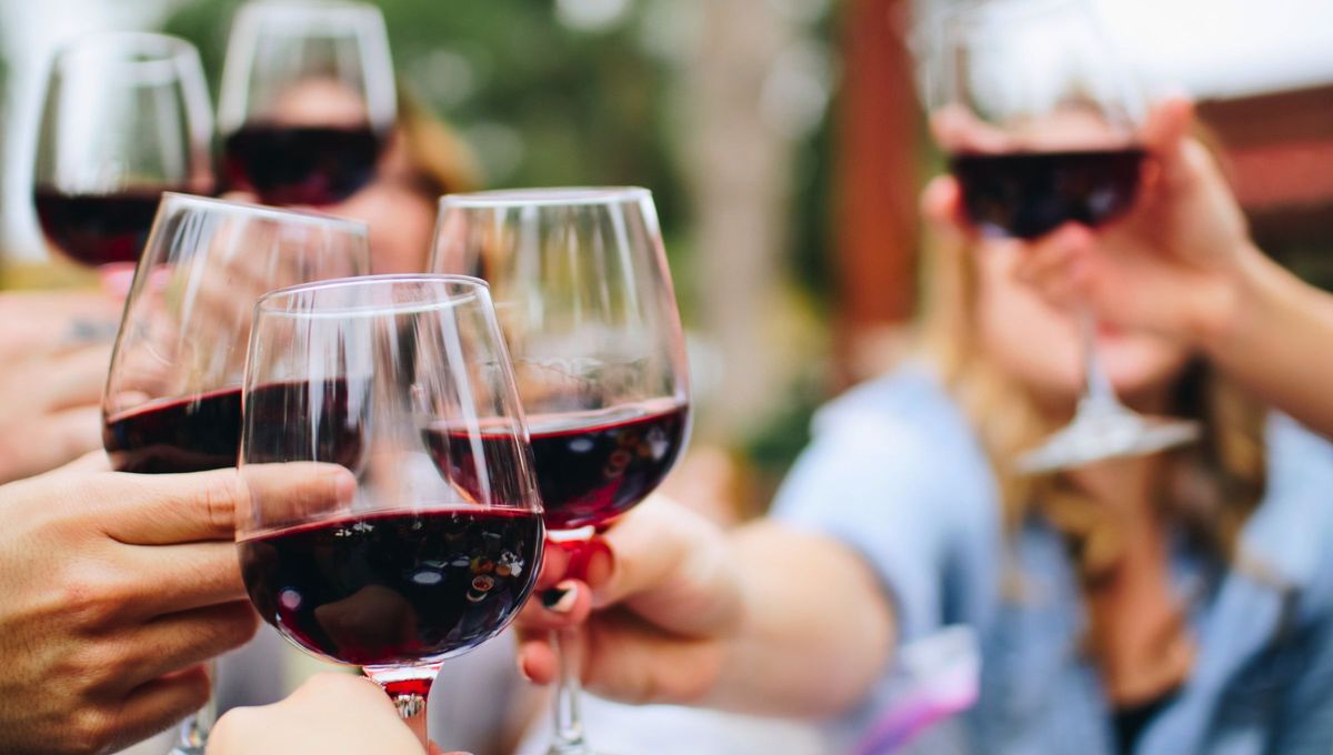 Elegir correctamente la forma de vino es necesario para vivir una experiencia única y no pasar por alto la excelencia Elegir correctamente la forma de vino es necesario para vivir una experiencia única y no pasar por alto la excelencia