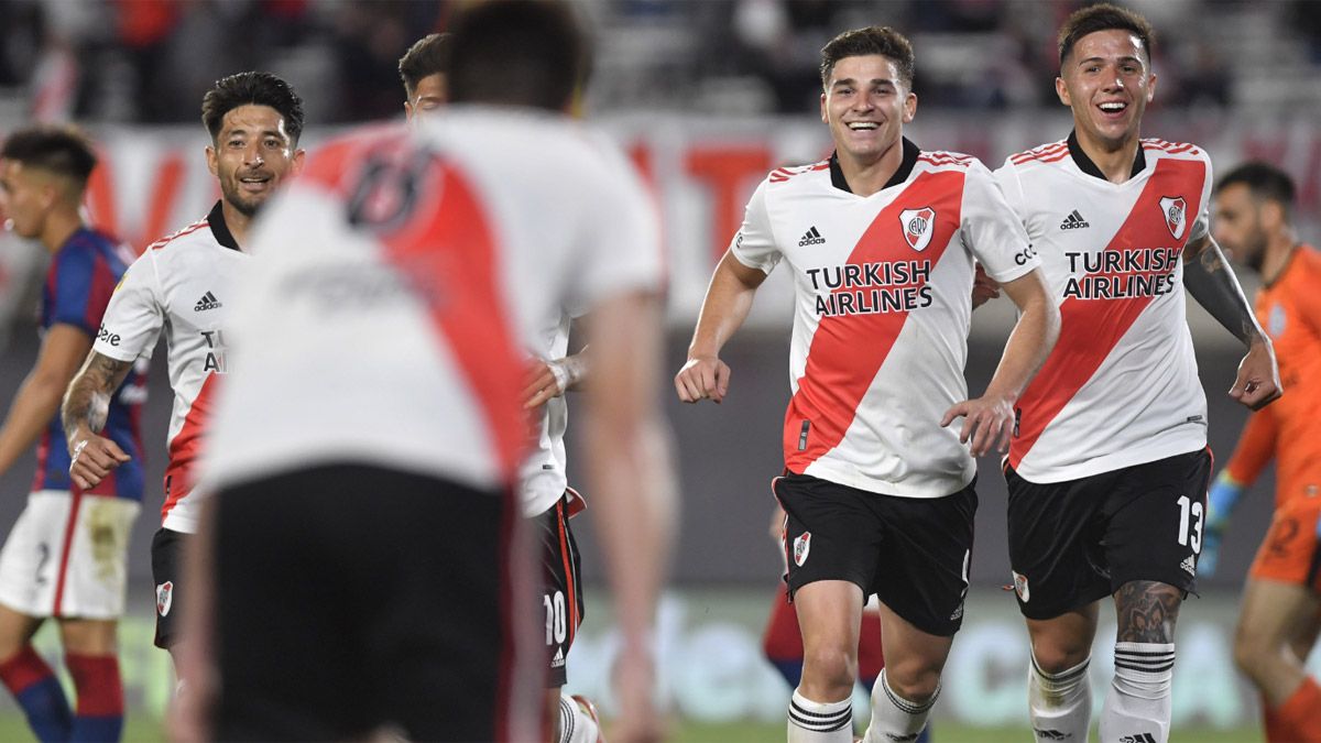 Gallardo ponderó la figura de Julián Álvarez