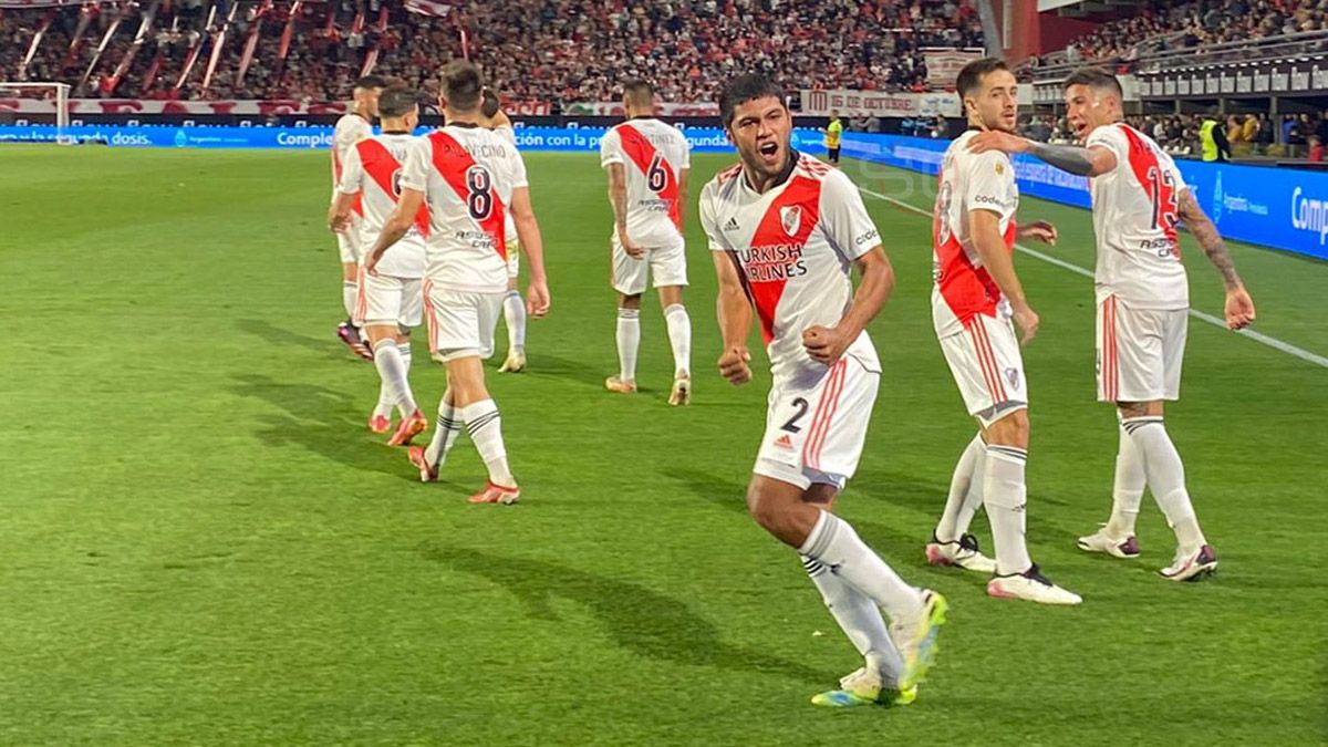 River frenó su seguidilla de triunfos en La Plata