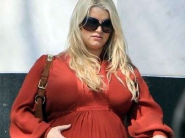 Jessica Simpson fue mamá