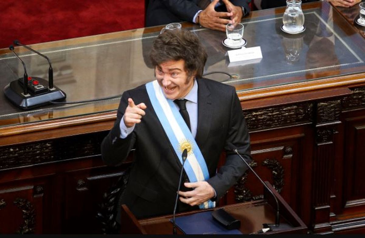 El presidente Javier Milei fue invitado a la Fiesta de la Vendimia y estaría el sábado en Mendoza,.