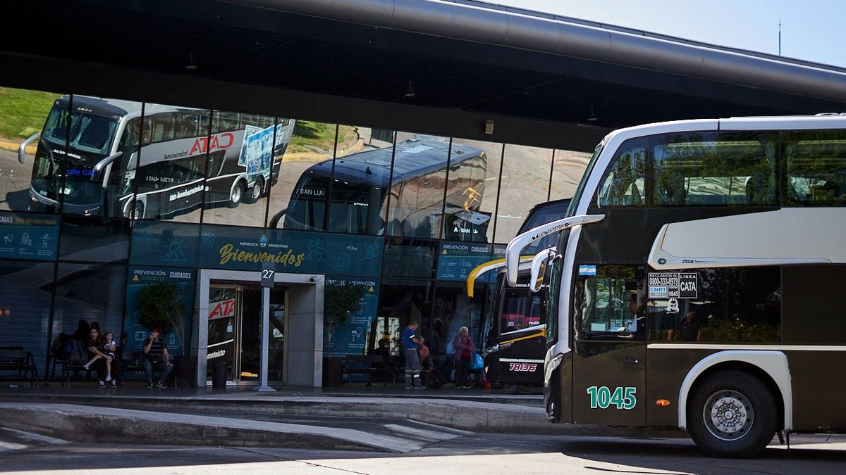 El movimiento de turistas en la Terminal de Ómnibus fue más baja que la esperada para este fin de semana largo. Imagen ilustrativa. El movimiento de turistas en la Terminal de Ómnibus fue más baja que la esperada para este fin de semana largo. Imagen ilustrativa.