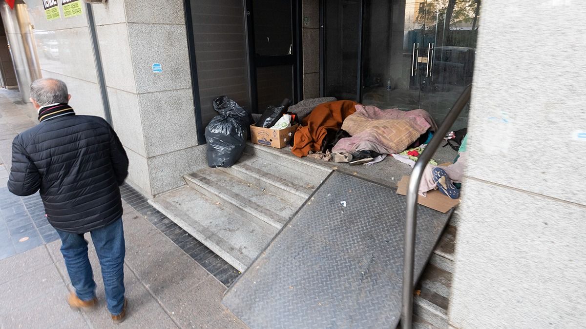 La provincia y los municipios se reunieron esta semana para dar respuesta a la problemática de las personas que viven en la vía pública. La provincia y los municipios se reunieron esta semana para dar respuesta a la problemática de las personas que viven en la vía pública.