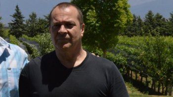 El conductor de la tragedia en El Challao seguirá en su casa mientras continúa el misterio por la causa del choque