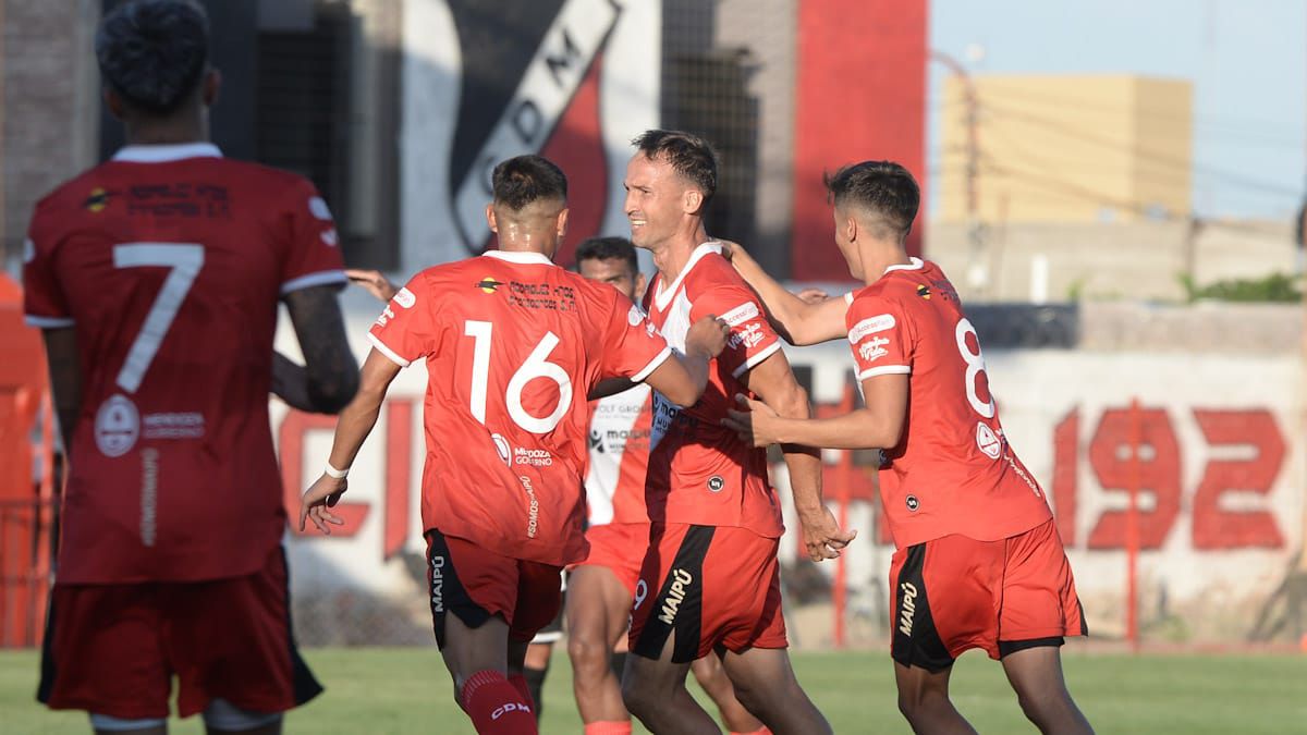 Gonzalo Klusener convirtió el primer gol con la camiseta del Deportivo Maipú.