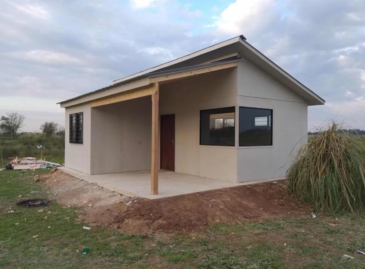 Otro modelo de casa prefabricada que venden por $250.000 el metro cuadrado. Otro modelo de casa prefabricada que venden por $250.000 el metro cuadrado.