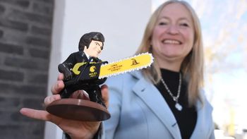 Cornejo anunció que no podrá ir a la reunión con Milei y en su lugar viajará Hebe Casado Cornejo anunció que no podrá ir a la reunión con Milei y en su lugar viajará Hebe Casado