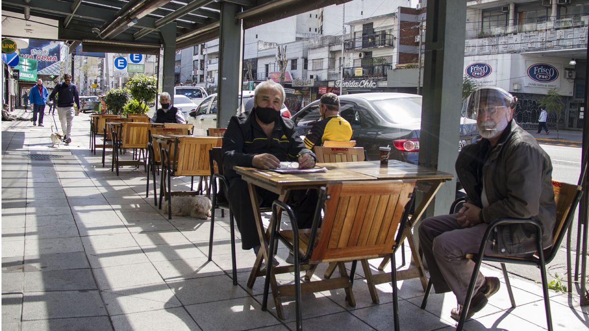 Coronavirus en Argentina. Buenos Aires habilita más actividades.