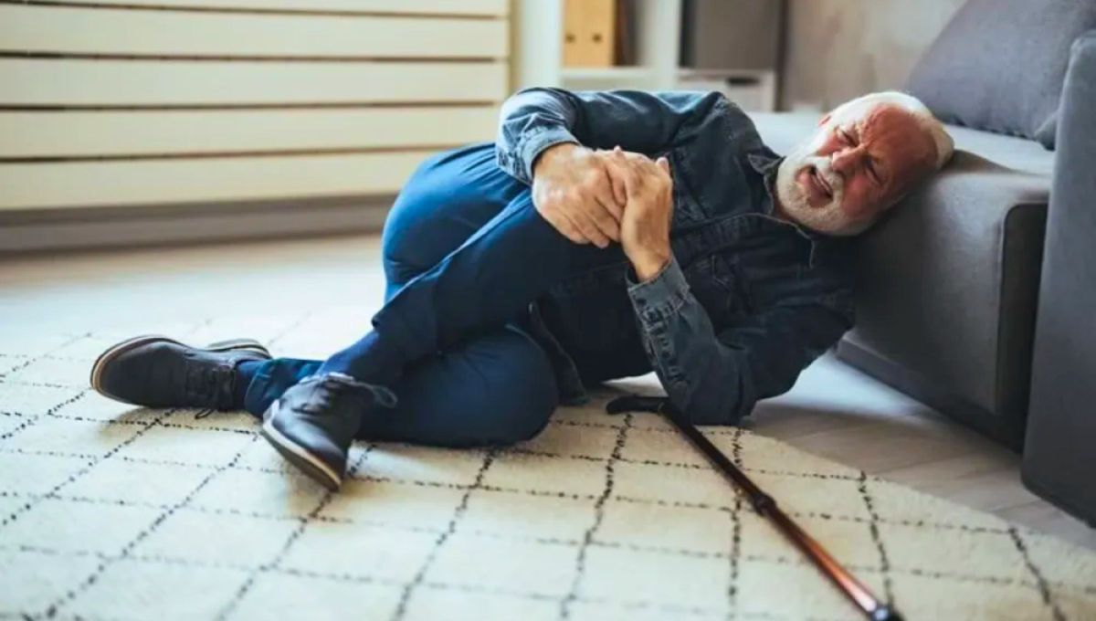 Adultos mayores: cómo una simple caída en el hogar puede ser letal