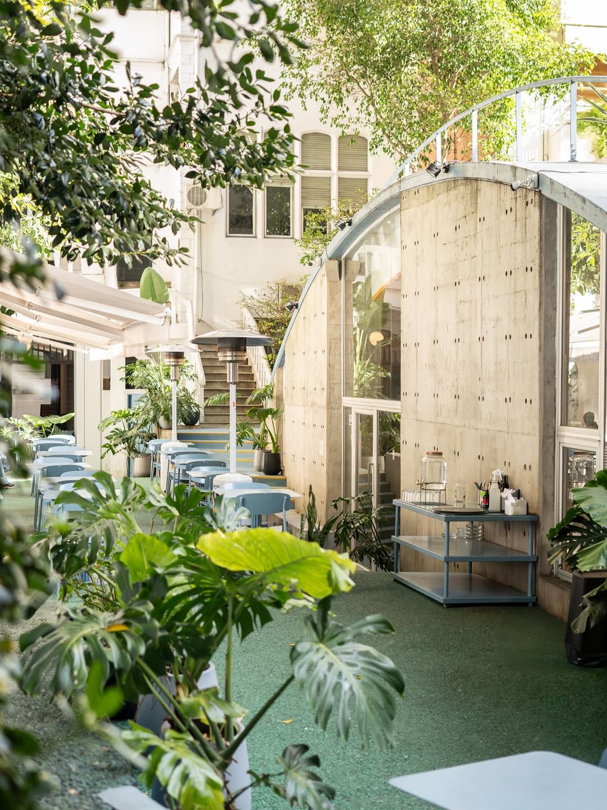 El café es una joya escondida en la Ciudad de Bueno Aires. El café es una joya escondida en la Ciudad de Bueno Aires.