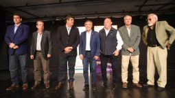 Cornejo e intendentes pidieron la financiación para la doble vía Ruta 7-Rivadavia