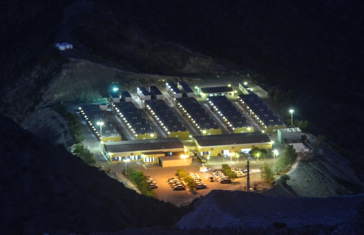 El plan de la minera contempla la construcción de un parque fotovoltaico de 50 MW. El plan de la minera contempla la construcción de un parque fotovoltaico de 50 MW.