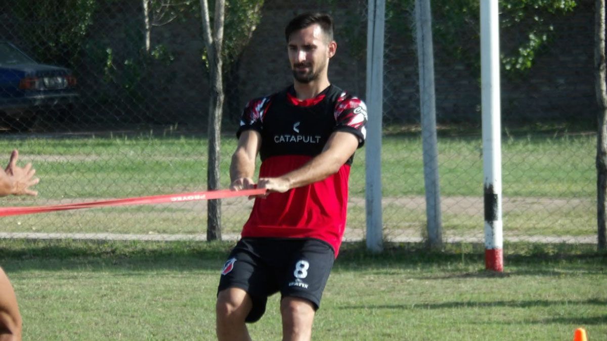 Alfredo Pusetto, el delantero que llegó de Unión de Santa Fe. (Fotos gentileza Prensa Deportivo Maipú).