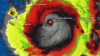 EE.UU: Millones de personas evacuadas por la llegada del huracán Matthew
